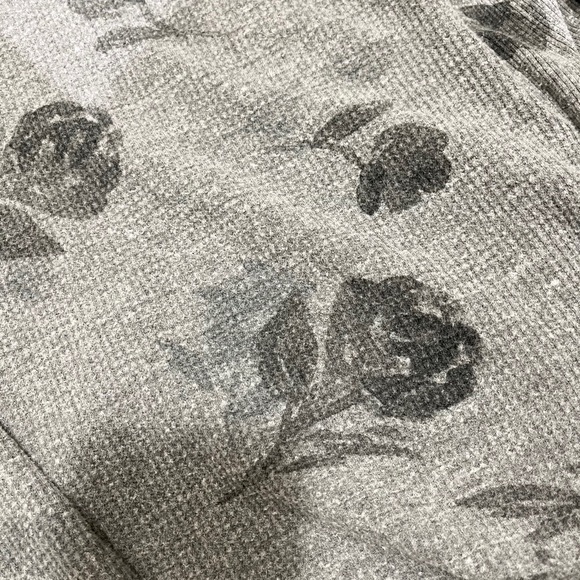 Anthropologie T.la V-Neck Longsleeves Top - Picture 9 of 10